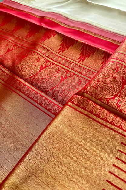 Kanjivaram Silk Saree - AW1484KS