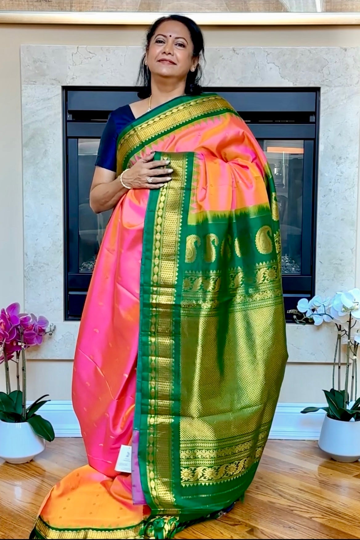 Gadwal Silk Saree - AW1086GS