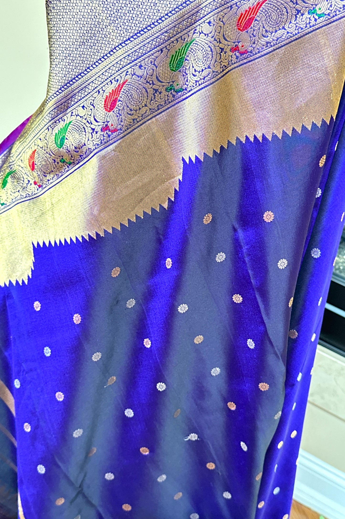 Gadwal Silk Saree - AW1085GS