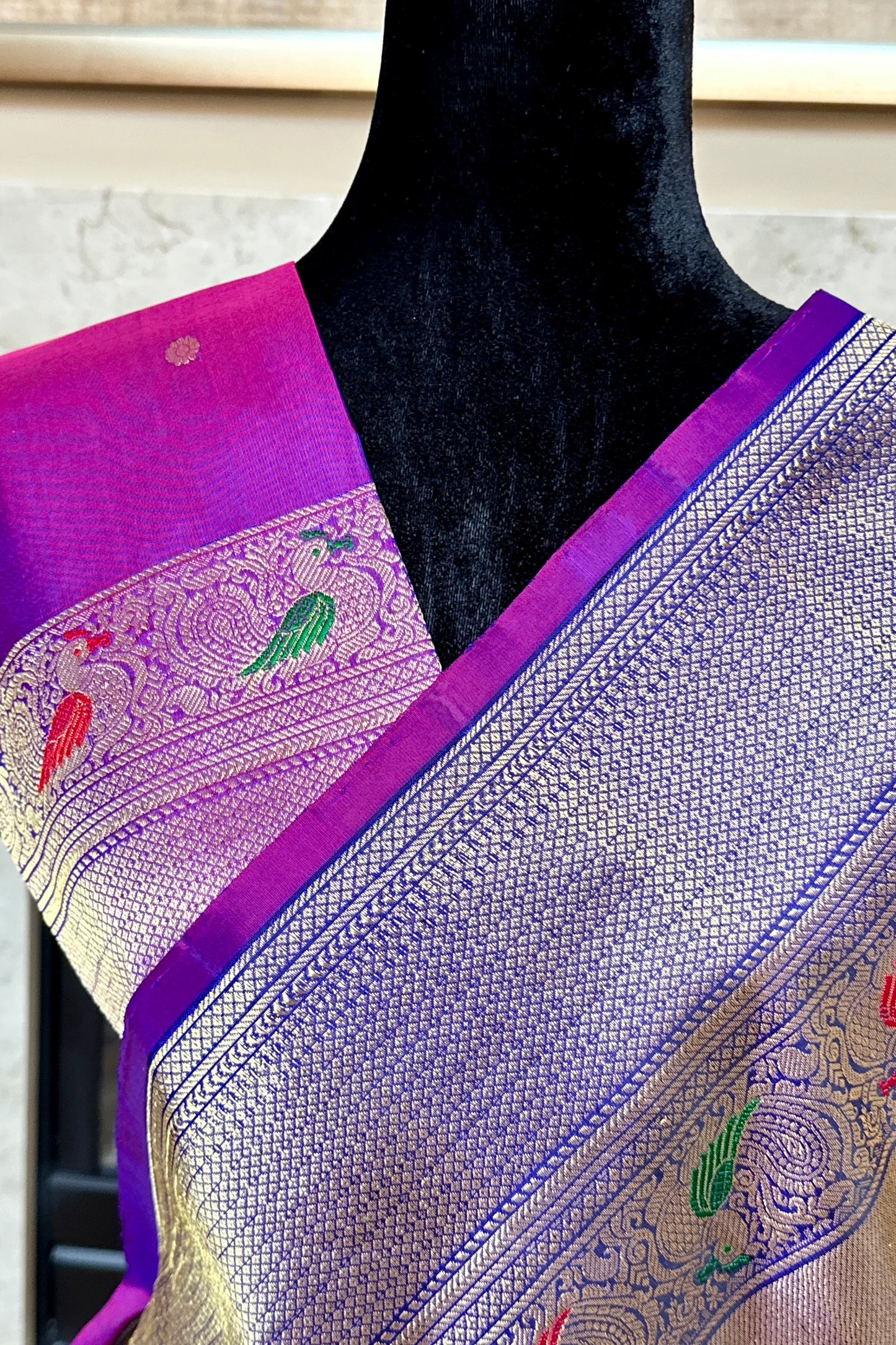 Gadwal Silk Saree - AW1085GS