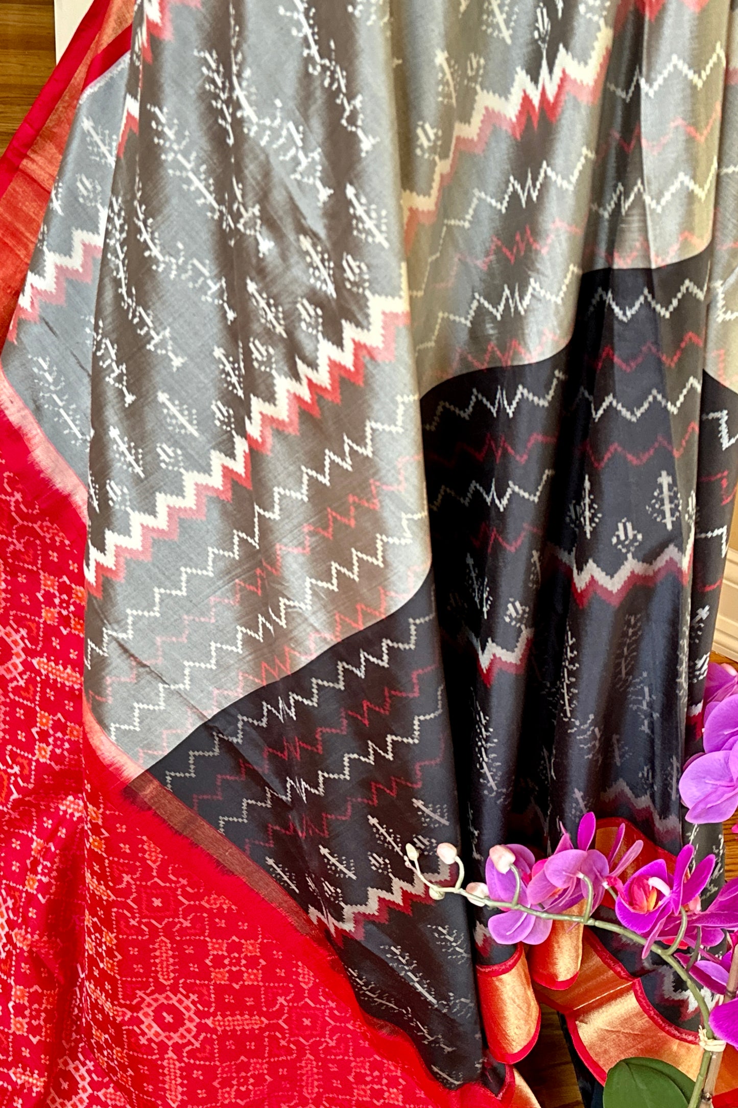 Pochampally Silk Saree - AW1054PT