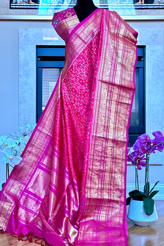 Pochampally Ikkat Silk Saree - AW1057PT