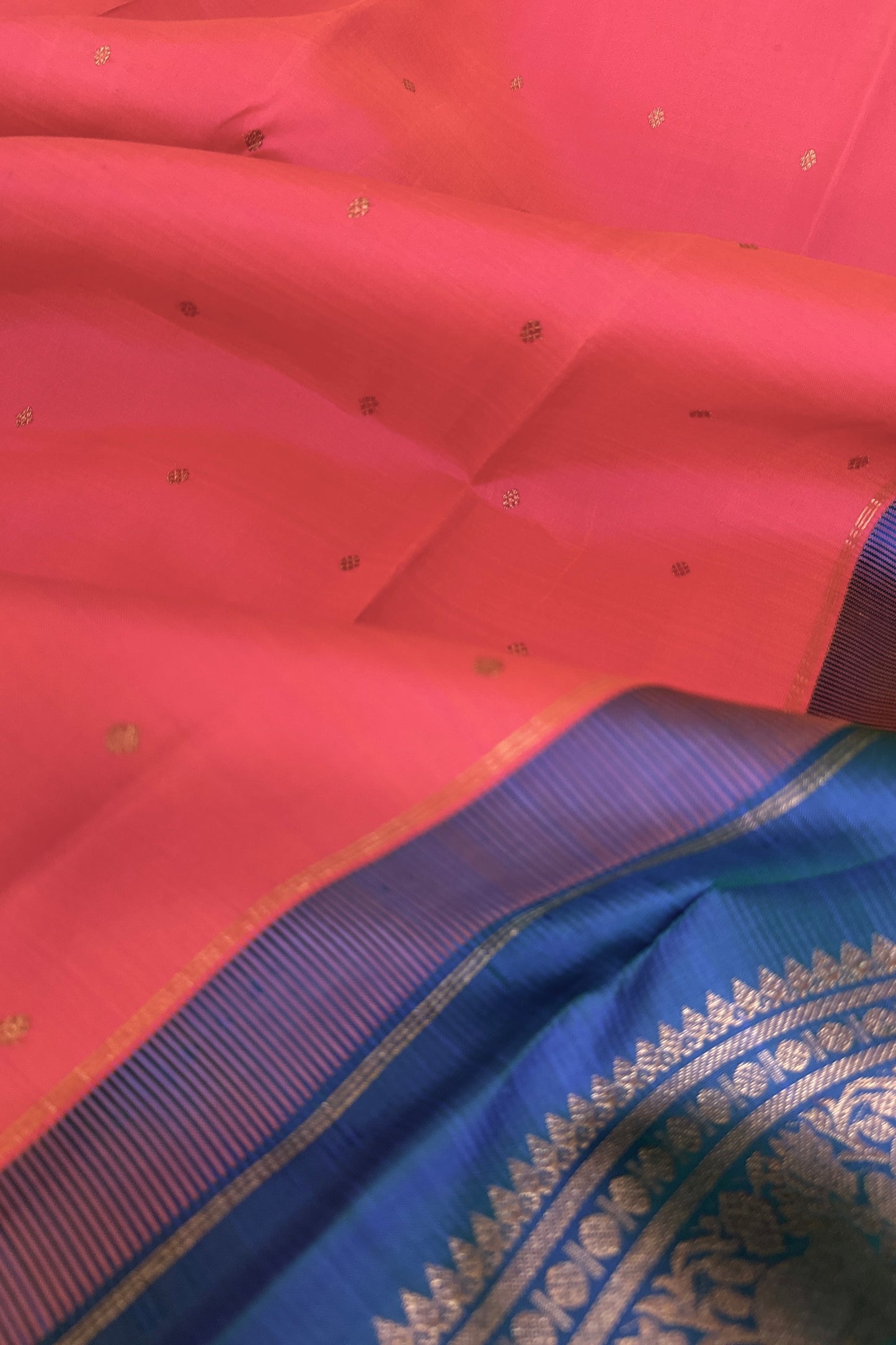 Kanjivaram SIlk Saree - AW1573KS