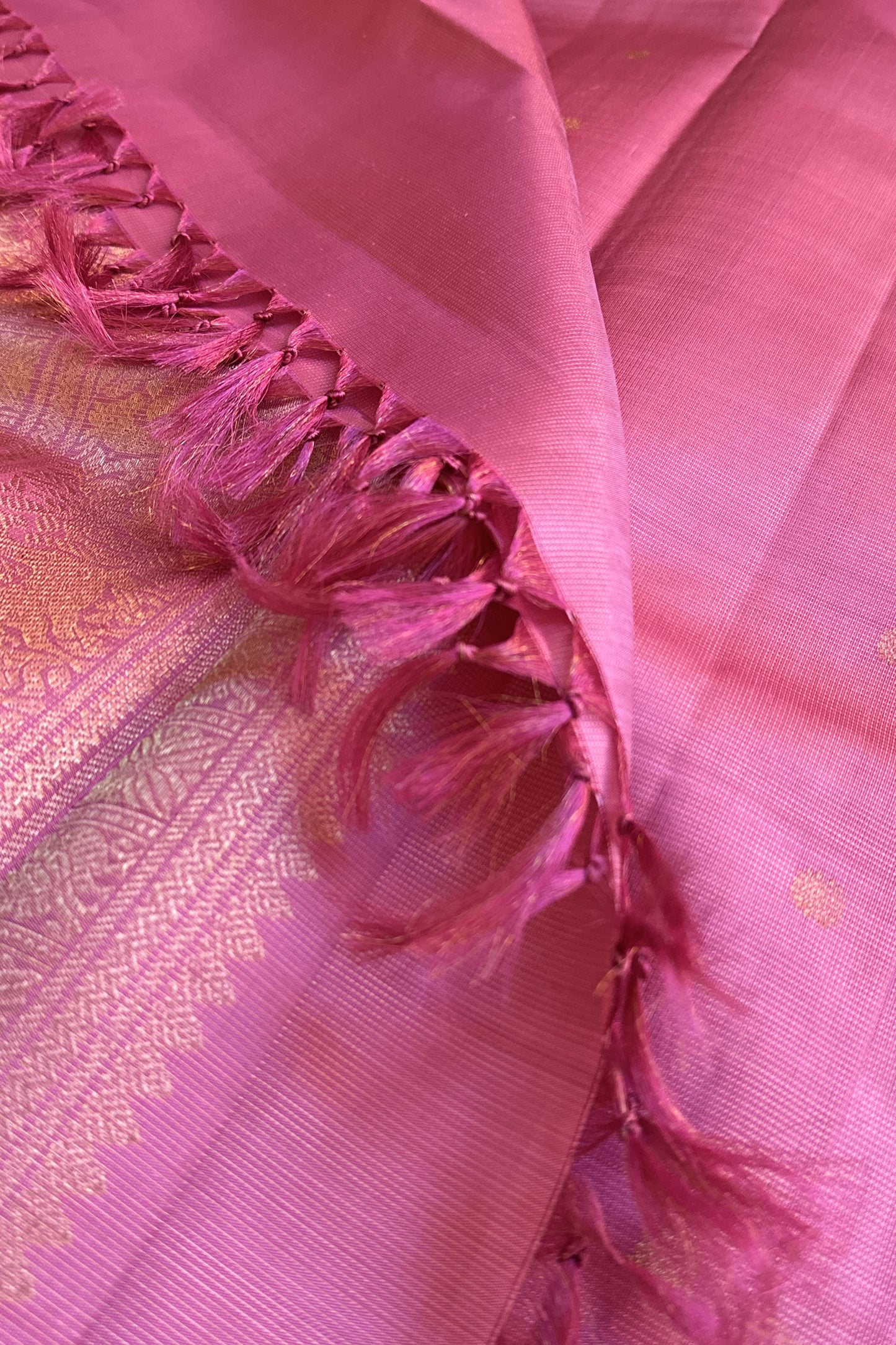 Kanjivaram SIlk Saree - AW1576KS