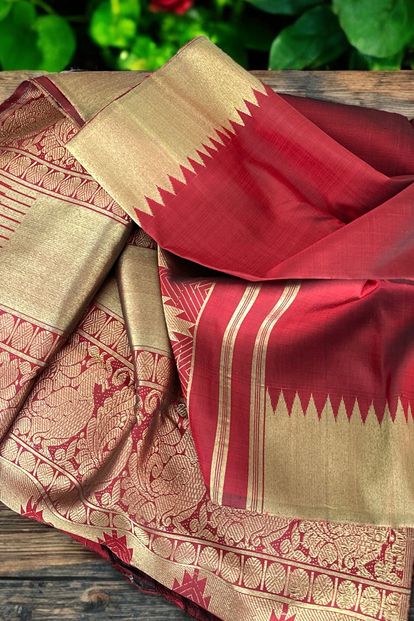 Kanjivaram SIlk Saree - AW1482KS