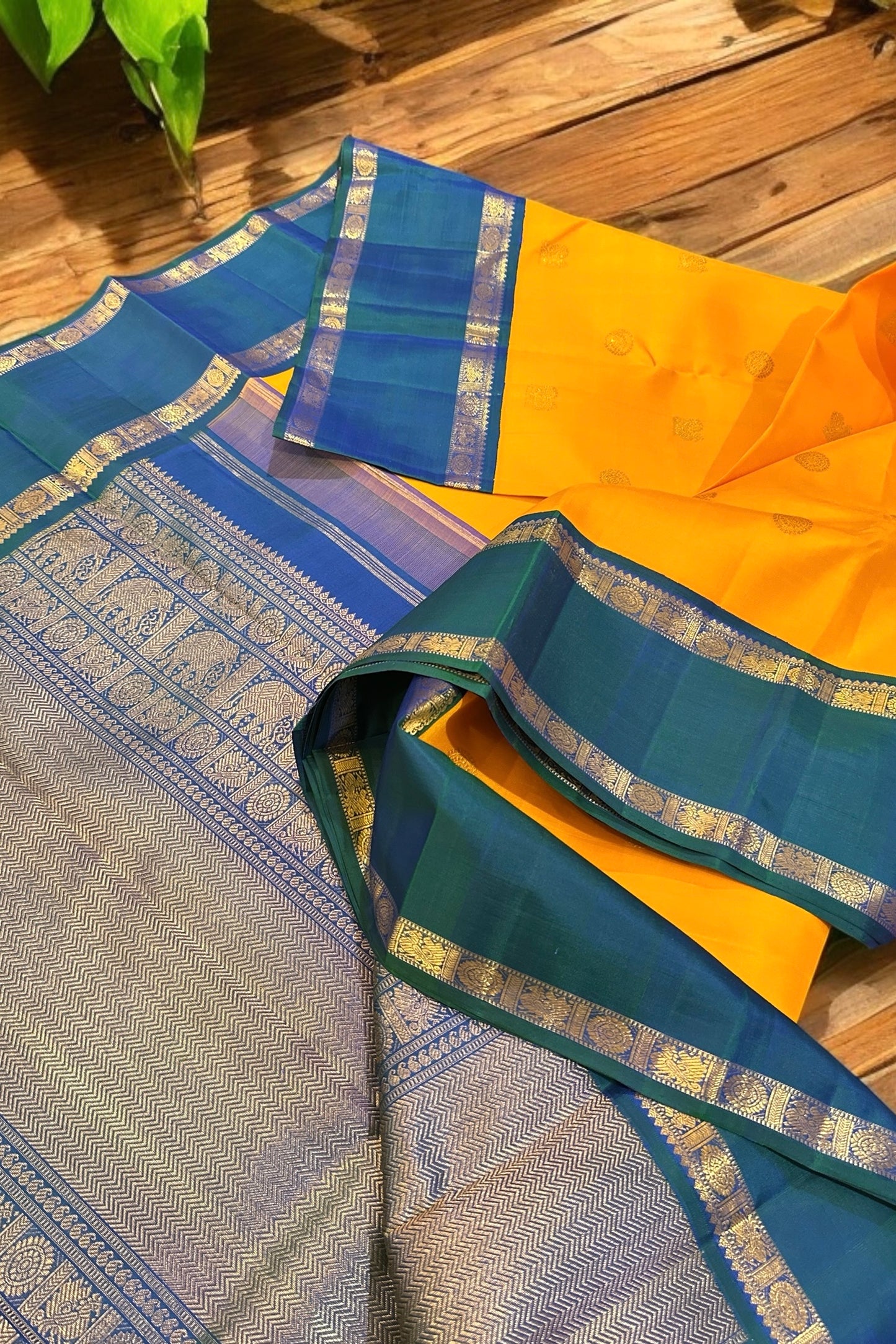 Kanjivaram Silk Saree - AW1568KS