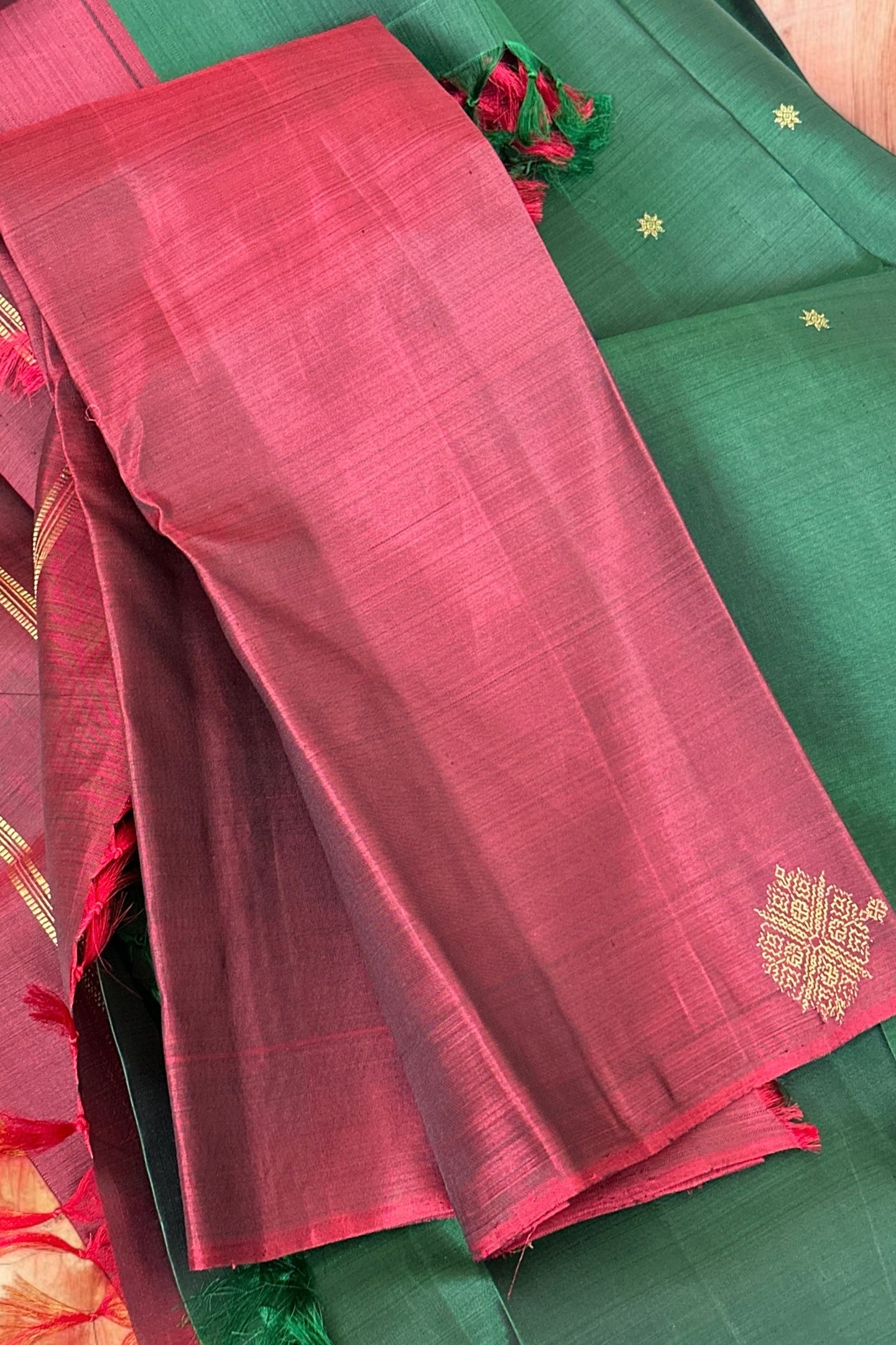 Kanjivaram Silk Saree - AW1561KS