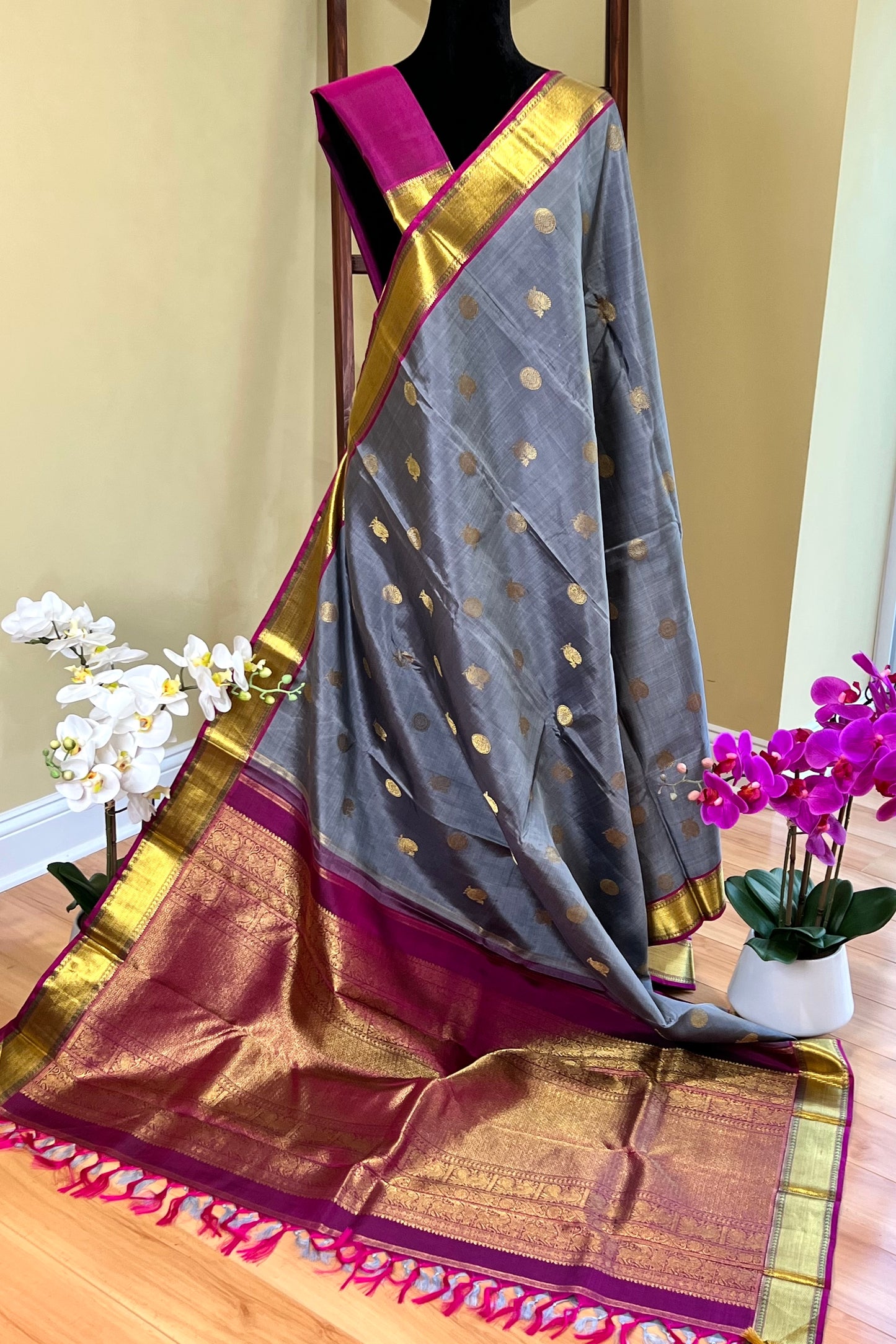 Kanjivaram Silk Saree - AW1209KS