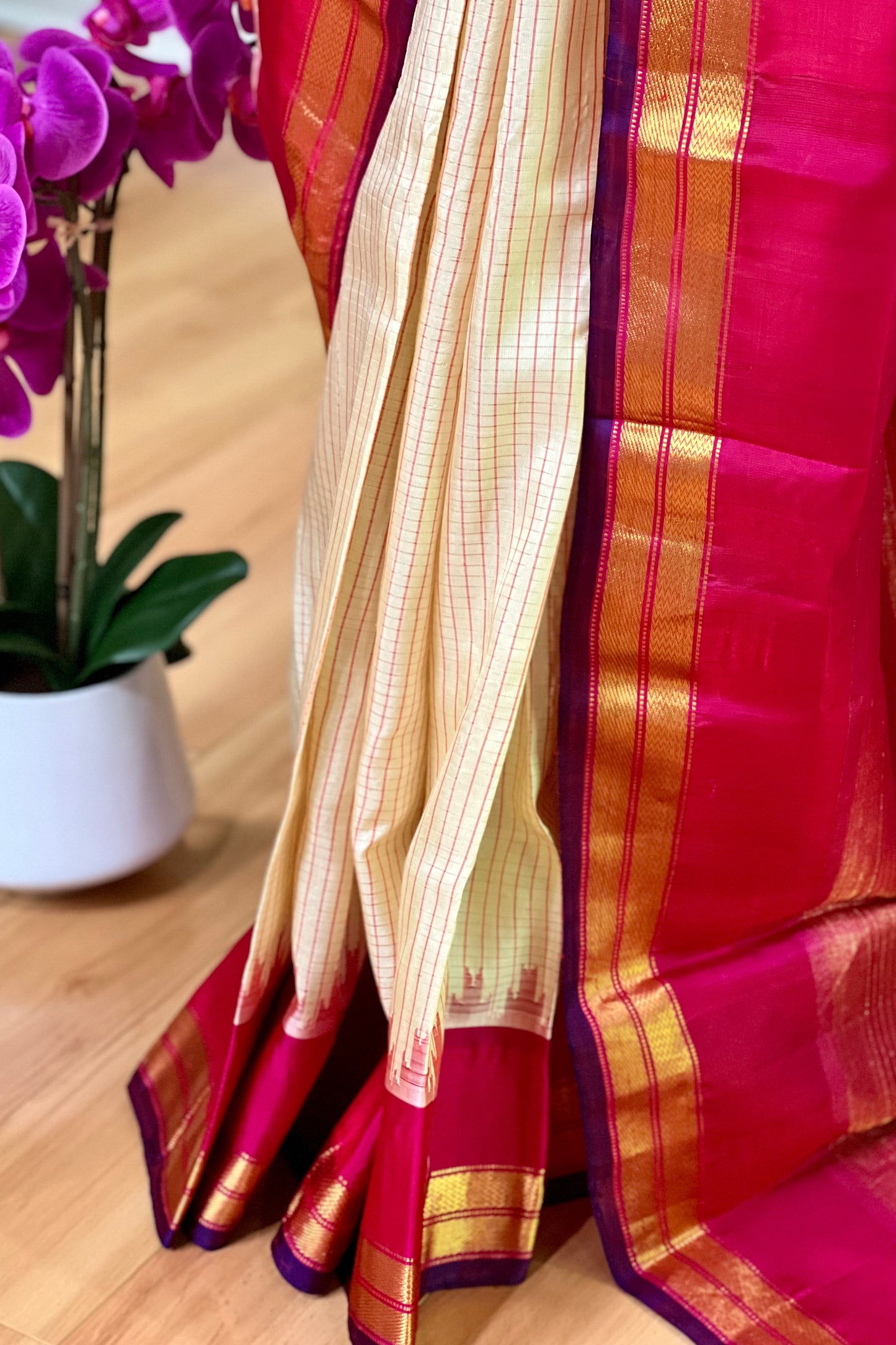 Gadwal Silk Saree - AW1023GS