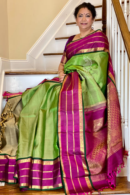 Kanjivaram SIlk Saree - AW1177KS