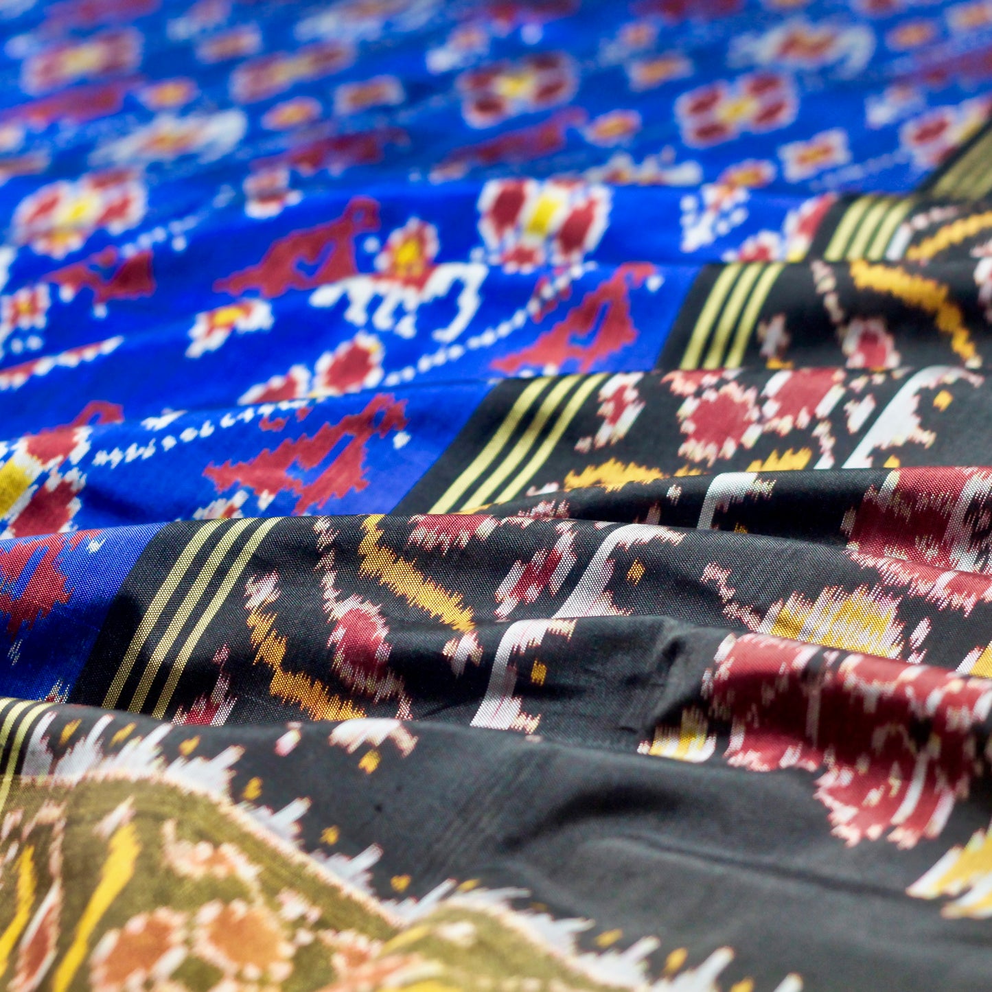 Patola Ikkat Silk Saree - AW1006PT