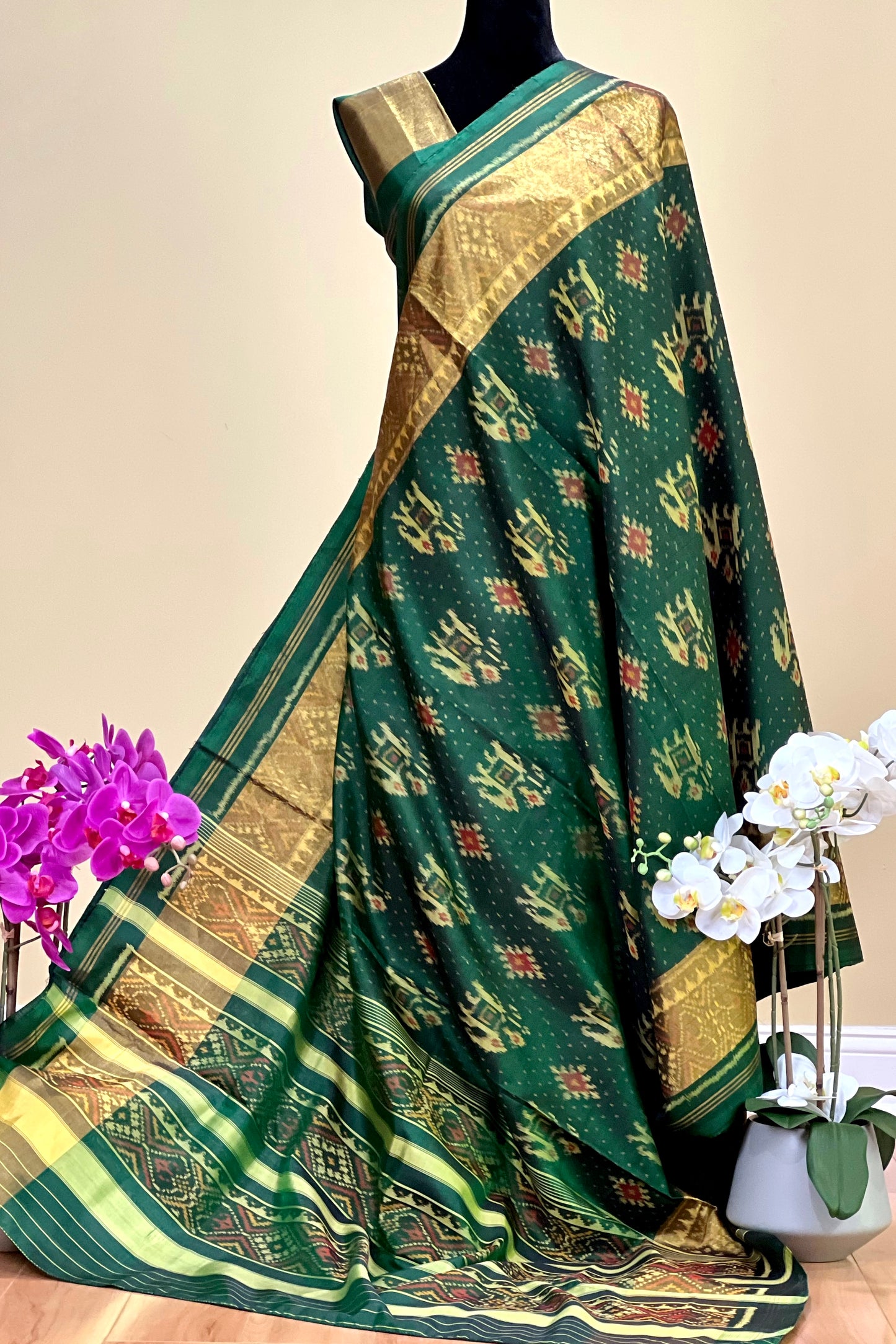 Patola Silk Saree - AW1041PT