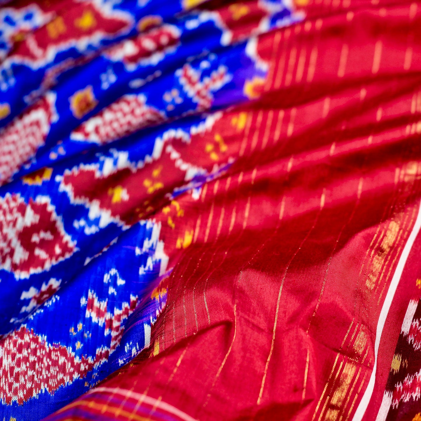 Pochampally Ikkat Silk Saree - AW1017PT