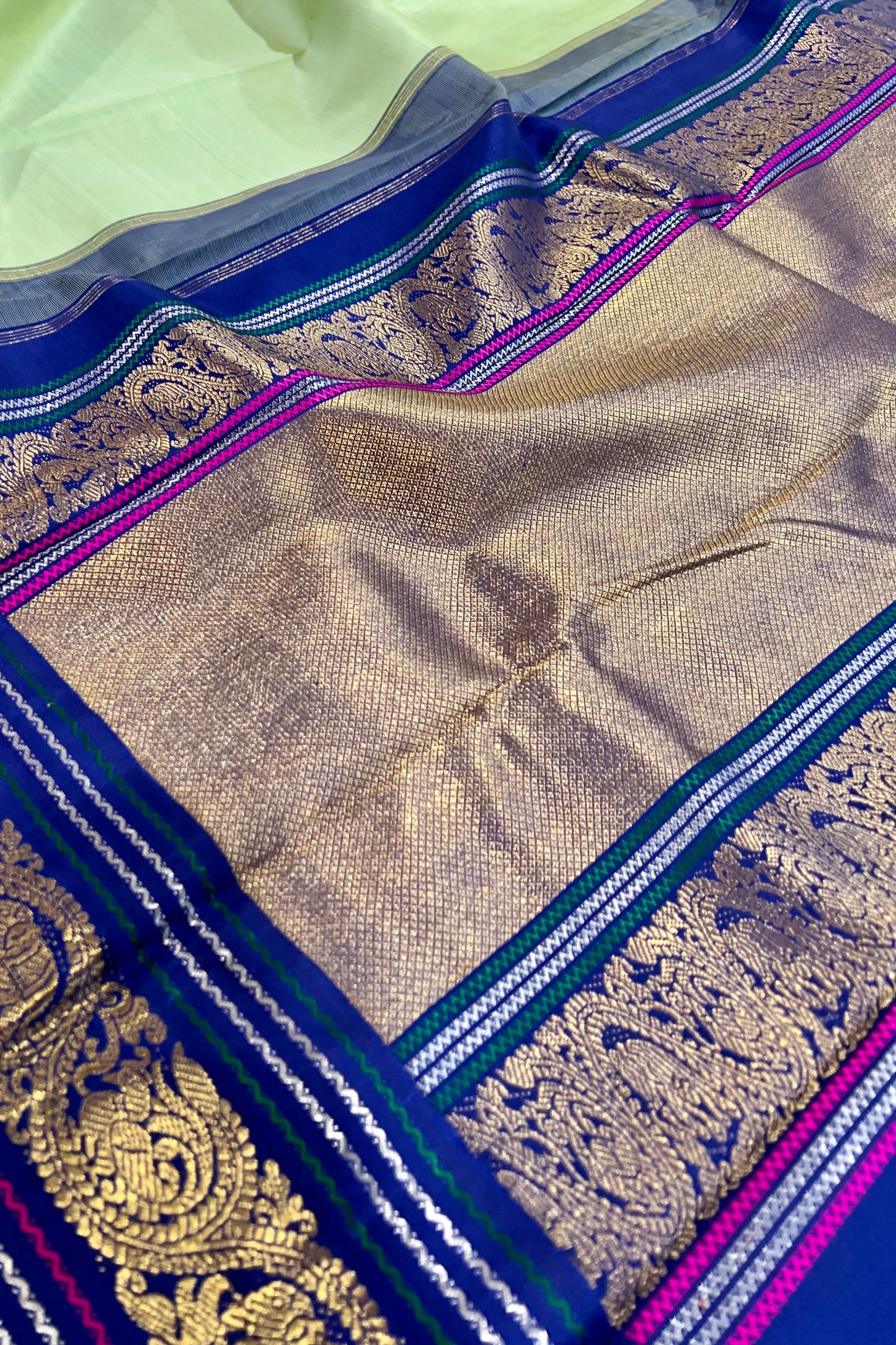 Kanjivaram Silk Saree - AW1341KS