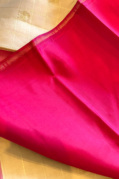 Kanjivaram Silk Saree - AW1364KS